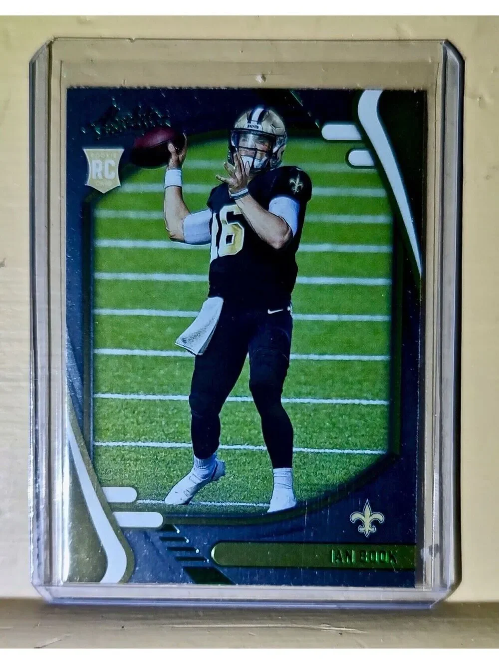 Ian Book 2021 Panini NFL Absolute Green Parallel Rookie Football #137 Card